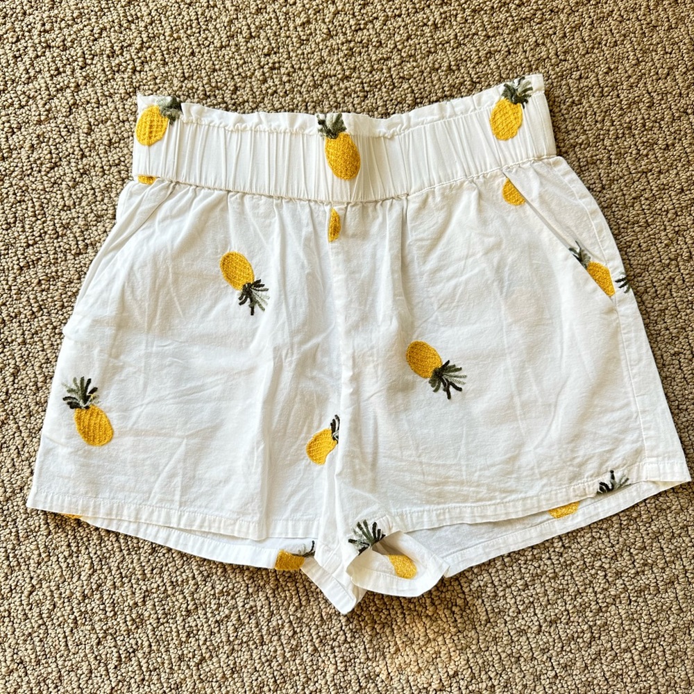 White pineapple shorts